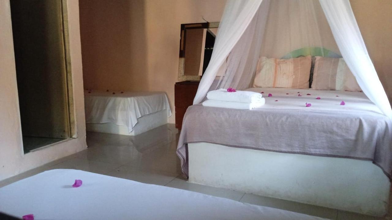 Flores Econativo Lodge Isla Grande (Cartagena)