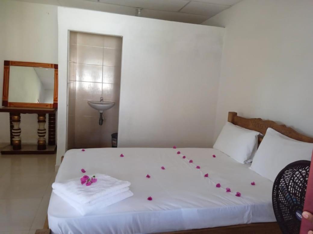 Flores Econativo Lodge